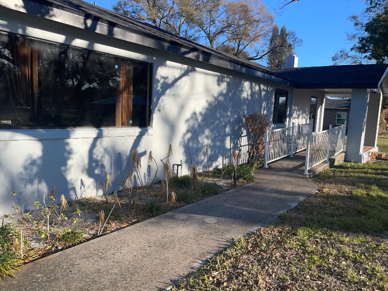 2006 34th St NW in Winter Haven, FL - Foto de edificio