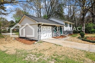 507 Roxbury Dr in Riverdale, GA - Building Photo - Building Photo