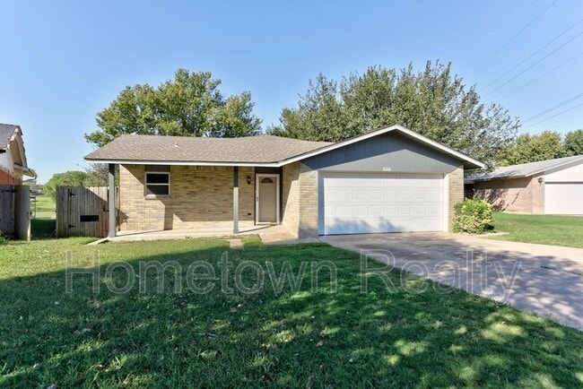 property at 606 Oak Creek Dr