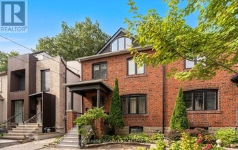 24 Mann Ave in Toronto, ON - Building Photo - Building Photo