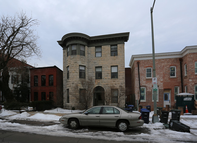 807 A St NE in Washington, DC - Building Photo - Building Photo