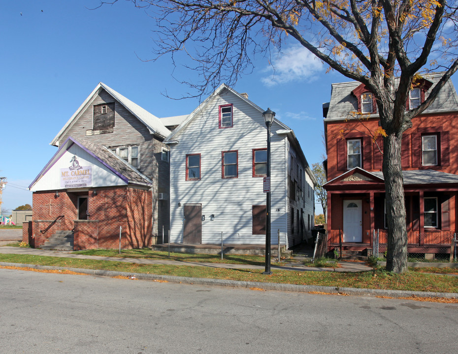 16 Weld St in Rochester, NY - Building Photo