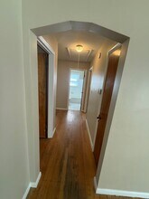1523 Anna Ln in Louisville, KY - Foto de edificio - Building Photo