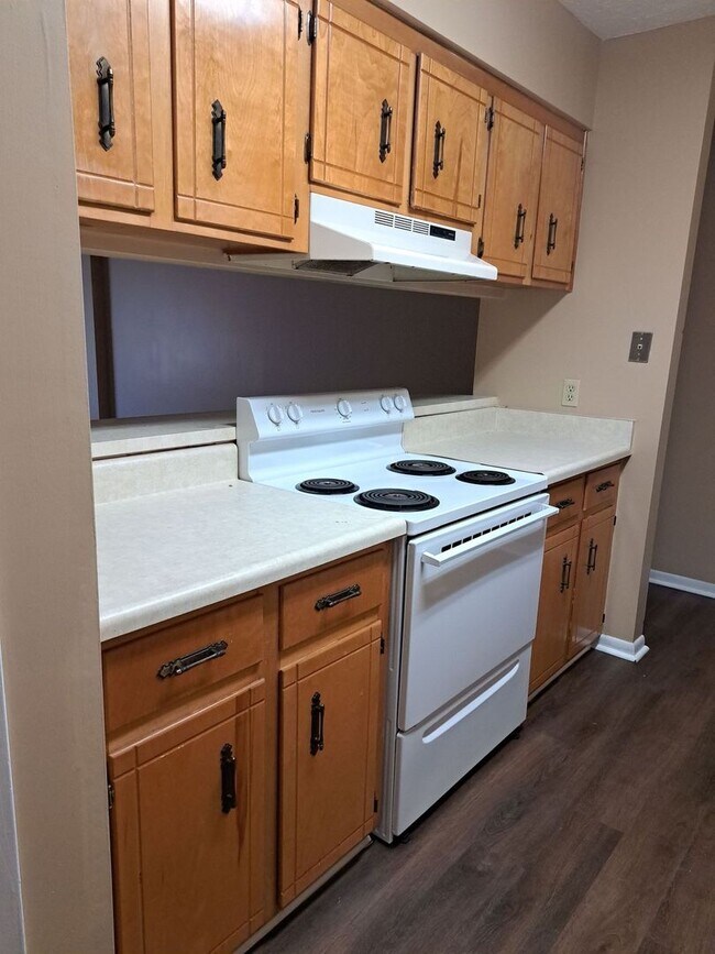 12 Alma Ave in Panama City, FL - Building Photo - Building Photo