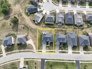 18507 Chadwick Glen Cir in Louisville, KY - Building Photo - Building Photo