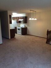 10628 Hummingbird St NW in Minneapolis, MN - Building Photo - Building Photo