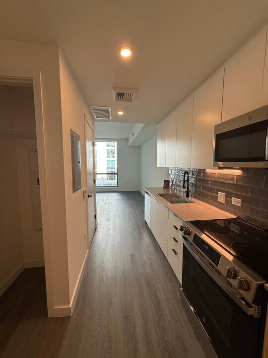 1940 NW 2nd Ct, Unit S1 in Miami, FL - Building Photo