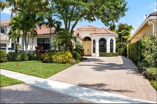 6700 Fox Hollow Dr in West Palm Beach, FL - Building Photo