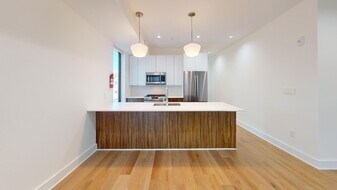 826 Upshur St NW in Washington, DC - Building Photo