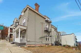 1220 Louden St in Cincinnati, OH - Building Photo - Building Photo