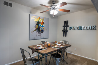 Canter Pointe in Lexington, KY - Building Photo - Interior Photo