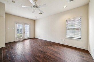 907 Knox St in Houston, TX - Building Photo - Building Photo