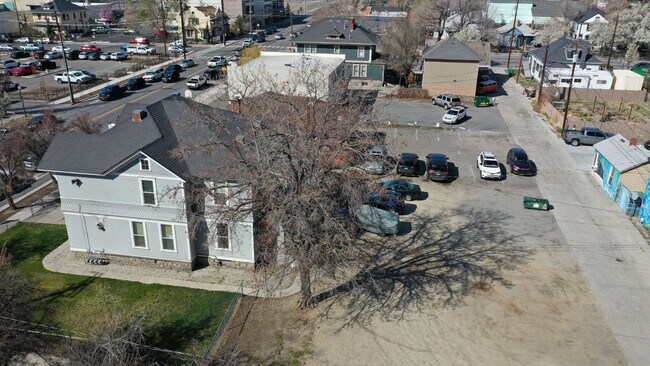 405-407 W 5th St in Reno, NV - Building Photo - Building Photo