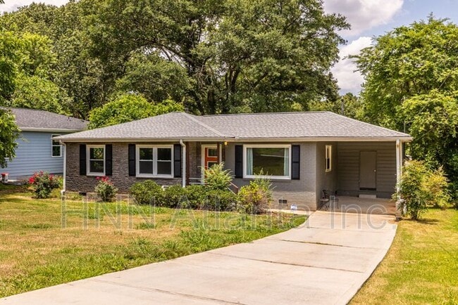 property at 3146 Bluebird Ln
