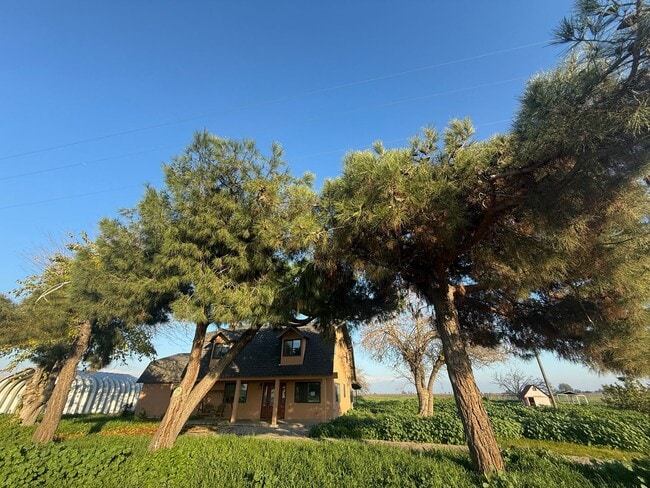 10592-10360 Ave in Visalia, CA - Building Photo - Building Photo