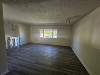 5003 Brisebois Dr NW in Calgary, AB - Building Photo - Building Photo