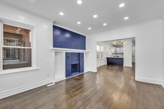 7835 S Laflin St in Chicago, IL - Building Photo - Building Photo