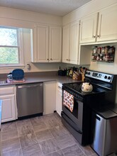 69 Mills Pl in Asheville, NC - Building Photo - Building Photo