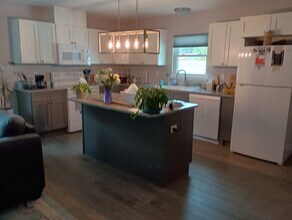 5527 Oriole Ave in New Port Richey, FL - Foto de edificio - Building Photo