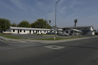 1869 Atwater Blvd in Atwater, CA - Building Photo - Building Photo