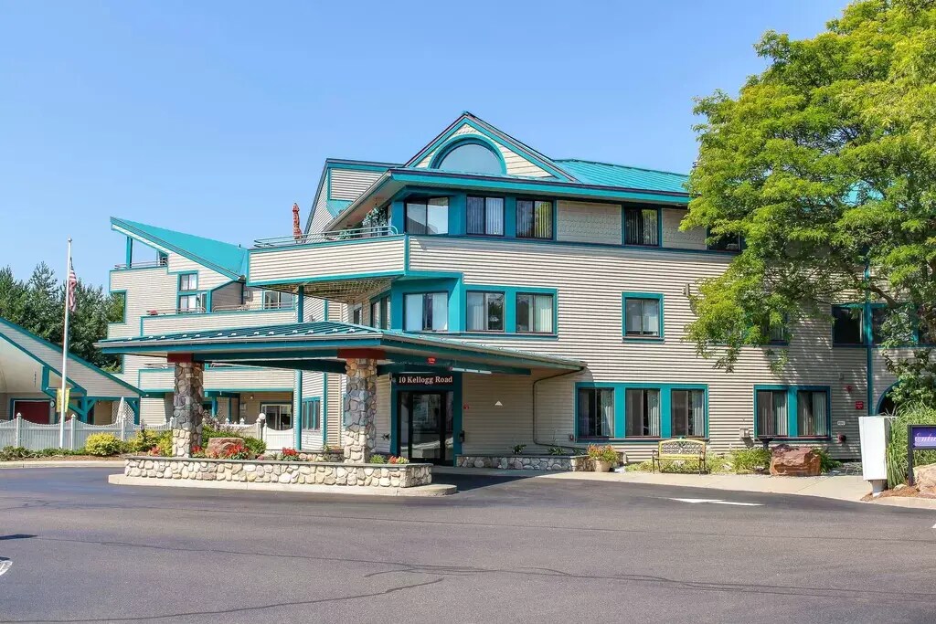 10 Kellogg Rd, Unit 239 in Essex Junction, VT - Foto de edificio