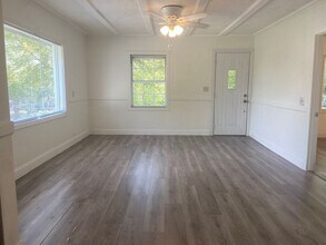 703 Brown St in Branson, MO - Building Photo - Building Photo