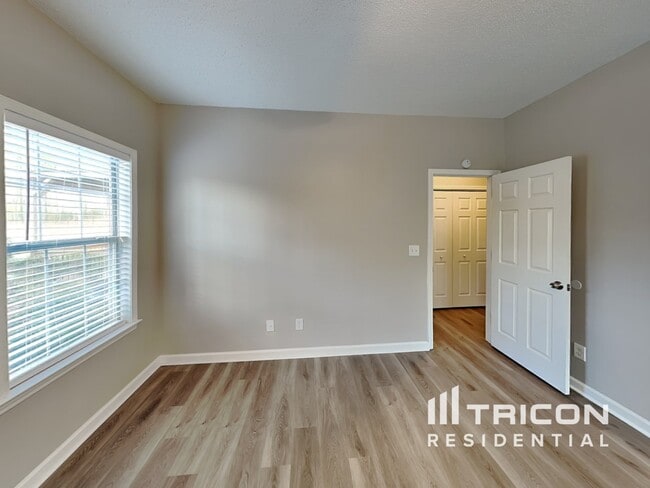 227 Piedmont Dr in Senoia, GA - Building Photo - Building Photo