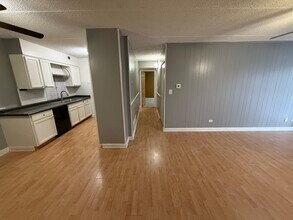 259 Stoneybrook Ln in Bloomingdale, IL - Building Photo - Building Photo