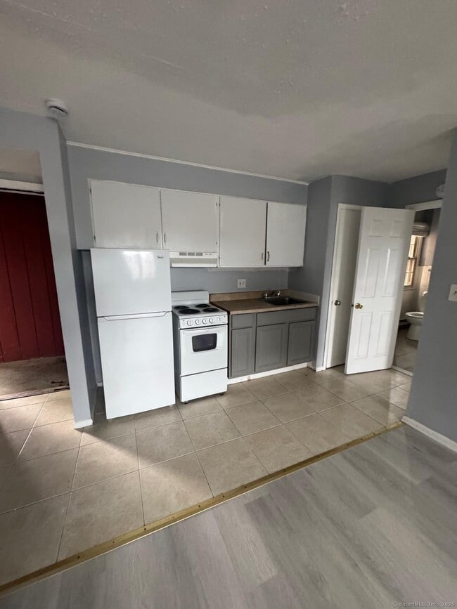 property at 240 Oak St