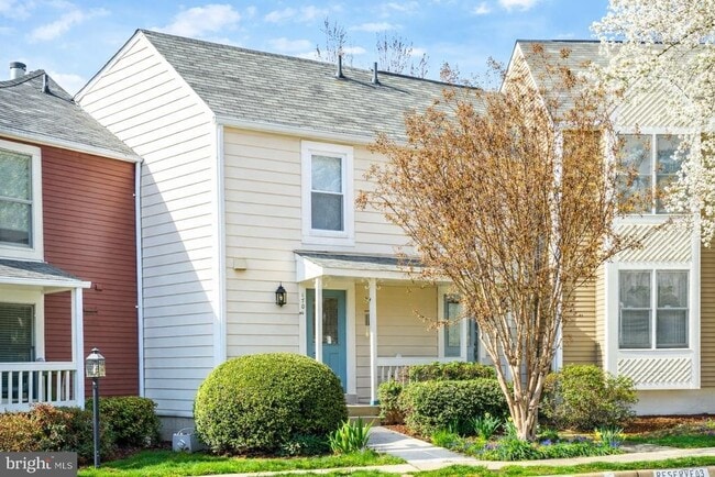 property at 1704 Quietree Dr