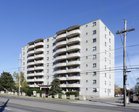 Kently Towers in Hamilton, ON - Building Photo - Building Photo