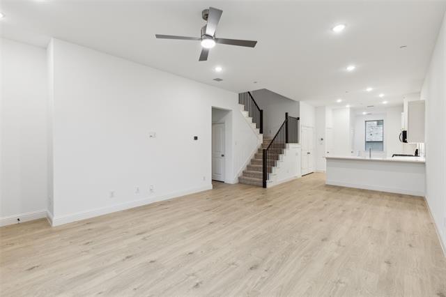 7046 Granbury Ln in Grand Prairie, TX - Building Photo - Building Photo