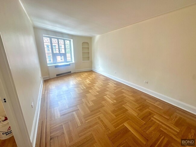 1 Jane St in New York, NY - Building Photo - Building Photo