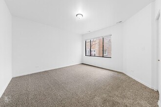 7719 S Yates Blvd in Chicago, IL - Building Photo - Building Photo