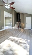 309 SW Richwood Ln in Blue Springs, MO - Building Photo - Building Photo