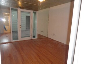 13037 Clarewood Dr in Houston, TX - Building Photo - Building Photo