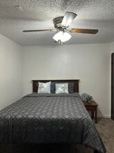 2410 Rio Dr, Unit 202 in Bullhead City, AZ - Building Photo - Building Photo