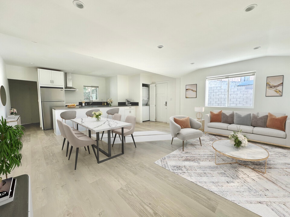 2429 W Ave 33 in Los Angeles, CA - Building Photo