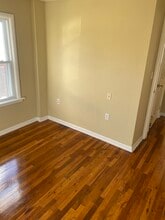 9 High St in Johnson City, NY - Building Photo - Building Photo