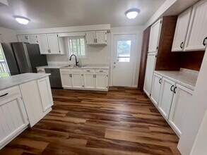 16 Arrowhead Ct in Dillon, CO - Foto de edificio - Building Photo