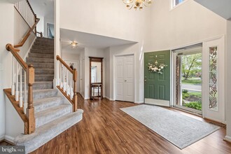 8600 Jutland Pony Ct in Gainesville, VA - Building Photo - Building Photo