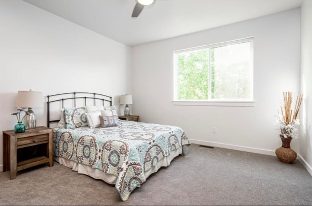 909 N 17th Ave in Bozeman, MT - Building Photo
