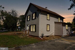 1824 N Tuckahoe Rd in Williamstown, NJ - Building Photo