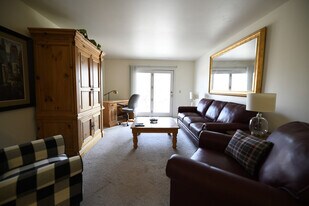 1719 Congress Ave in Oshkosh, WI - Building Photo