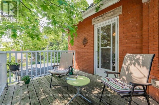 376 Woolwich St in Guelph, ON - Building Photo - Building Photo