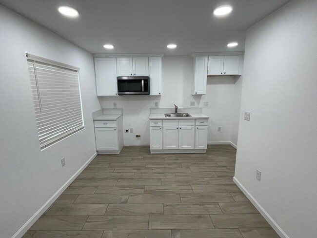 12656 Laury Ln in Moreno Valley, CA - Building Photo - Building Photo