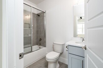 3803 Lands End Ct in Raleigh, NC - Building Photo - Building Photo