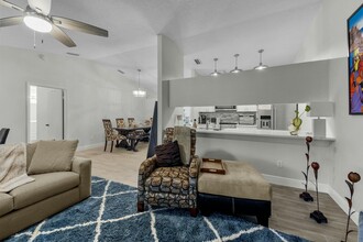 3 Camden Ln in Boynton Beach, FL - Foto de edificio - Building Photo