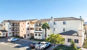 750 Olivera St in Guadalupe, CA - Building Photo