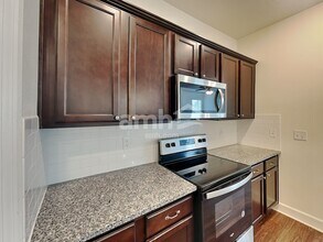 2455 Ixora Ct in Kissimmee, FL - Building Photo - Building Photo